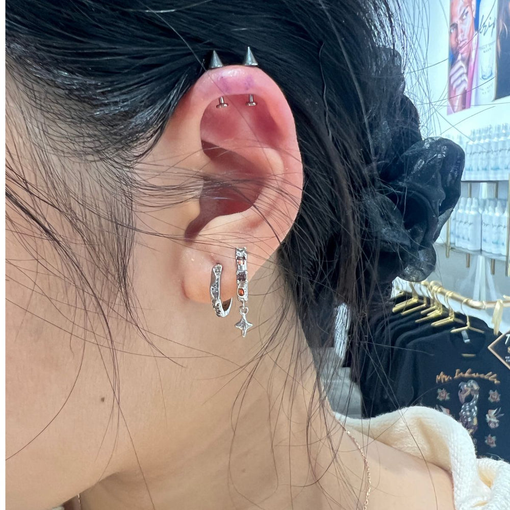 Vertical Helix Piercing